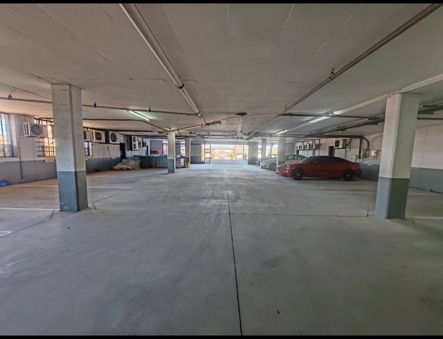 132M² OFFICE TO LET IN MEYERSDAL